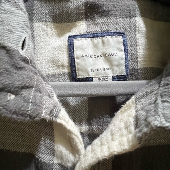 American eagle flannel/button up - Picture 3 of 4